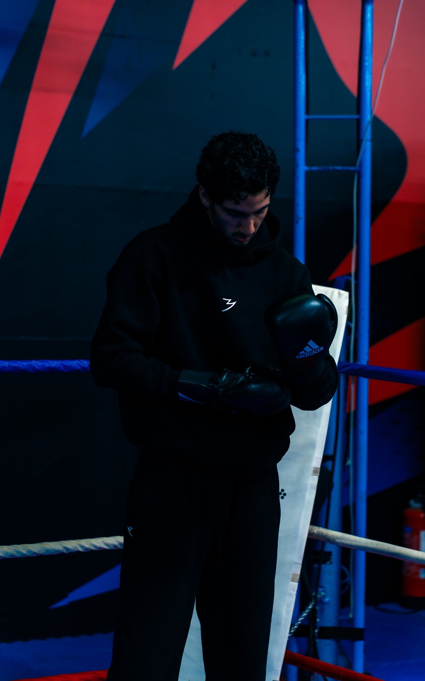 Hoodie قوي (QAWI)